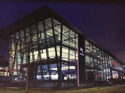 Occasion Citroën C3 PureTech 110 PK (80 kW) 2021 Rood Hatchback