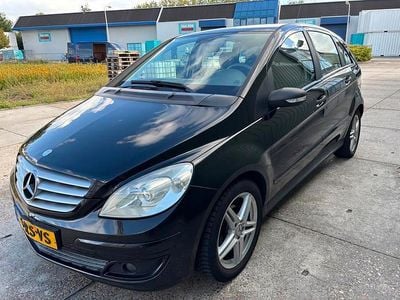 Mercedes B170