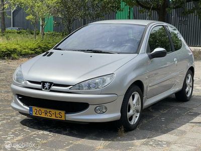 tweedehands Peugeot 206 1.4-16V Quiksilver/NAP/Clima/Distributie vv