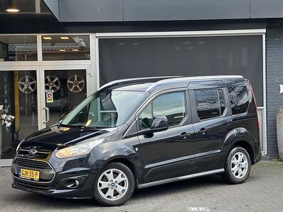 Zwart Occasion 2014 Ford Tourneo Connect Trend MPV | € 9.895 (Duur)