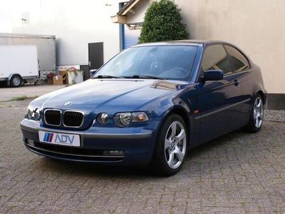 Occasion BMW 325 Executive 2001 Blauw (metallic) Hatchback