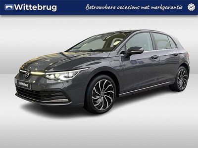 Grijs Occasion 2022 VW Golf VIII Style Hatchback | € 26.950 (Eerlijke prijs)