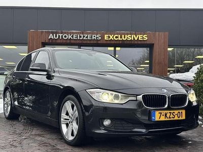 Zwart Occasion 2013 BMW 320 Efficient Dynamics Sedan | € 7.900 (Eerlijke prijs)