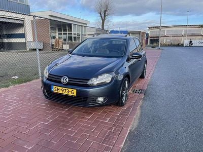 Gebruikt 2009 VW Golf Highline Sedan | € 4.000 (Goede deal)