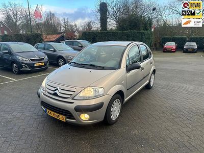 Beige Gebruikt 2009 Citroën C3 Prestige Hatchback | € 2.950 (Iets duurder)