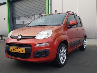 Rood Gebruikt 2012 Fiat Panda Lounge Hatchback | € 4.994 (Eerlijke prijs)