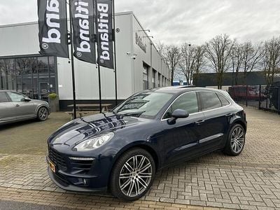 Blauw (metallic) Occasion 2018 Porsche Macan SUV | € 33.950 (Super prijs)