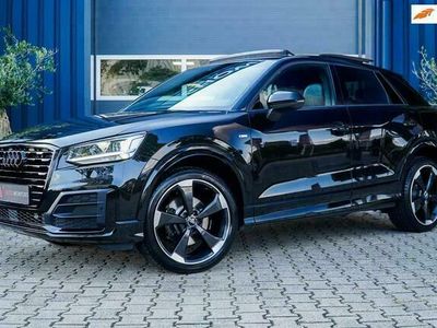 Zwart, metallic lak Gebruikt 2017 Audi Q2 Sport SUV | € 32.995