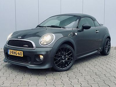 Grijs (metallic) Gebruikt 2013 Mini John Cooper Works Coupé Chili Coupé | € 7.499
