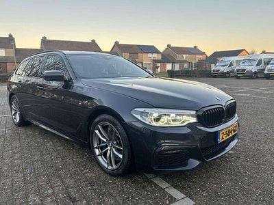 Zwart Occasion 2019 BMW 540 Stationwagen | € 23.950 (Eerlijke prijs)