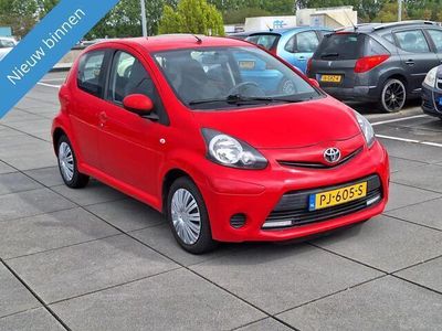 tweedehands Toyota Aygo ¤ 3850,- 1.0 VVT-i Acces Aircondition Apk 5Dr 2012