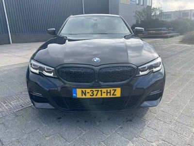 tweedehands BMW 320 320 d High Executive M PAKKET 82.000KM!