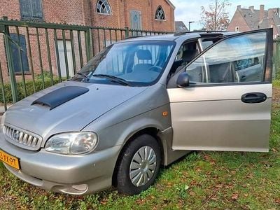 Gebruikt 2000 Kia Carnival MPV | € 850