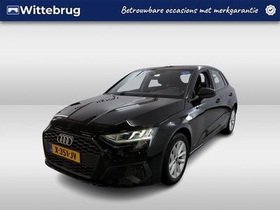 Zwart Gebruikt 2023 Audi A3 Proline Hatchback | € 25.950 (Goede deal)