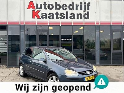 Occasion VW Golf IV Trendline 75 PK (55 kW) 2004 Blauw (metallic) Hatchback