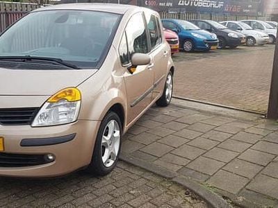 Beige Gebruikt 2005 Renault Modus Luxe MPV | € 2.250 (Iets duurder)