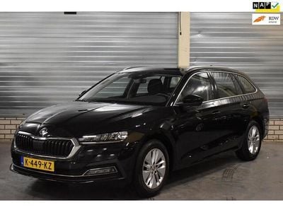 Zwart (metallic) Occasion 2021 Skoda Octavia Business Line Stationwagen | € 15.950 (Eerlijke prijs)