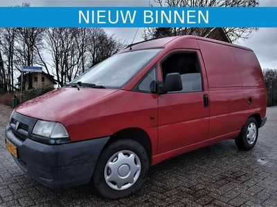 tweedehands Citroën Jumpy 1.6i Benzine met Zijdeur en een Nieuwe APK !