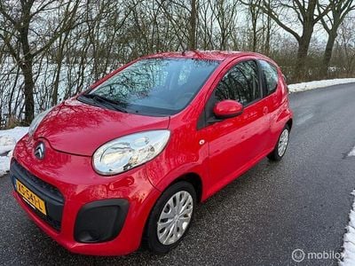 Rood Occasion 2013 Citroën C1 Tendance Hatchback | € 1.949 (Eerlijke prijs)