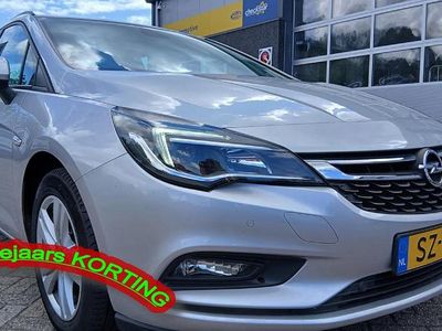 Grijs Gebruikt 2017 Opel Astra Innovation Stationwagen | € 10.595 (Eerlijke prijs)