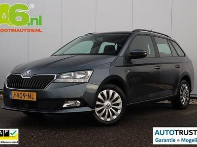 Grijs Gebruikt 2020 Skoda Fabia Ambition Stationwagen | € 9.499 (Goede deal)