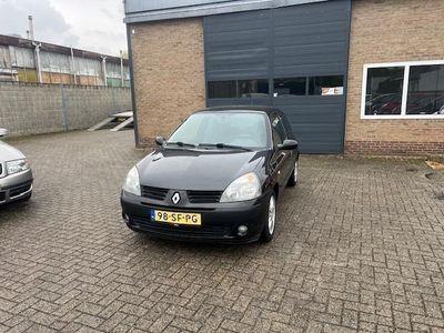 Renault Clio II