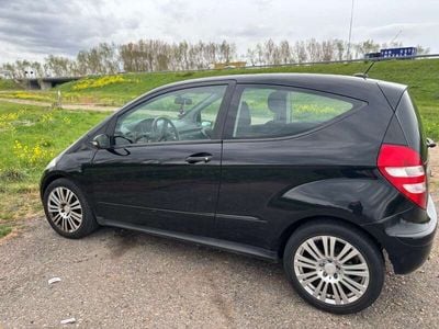 Mercedes A200