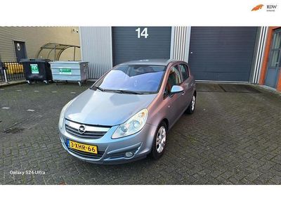 Grijs Occasion 2008 Opel Corsa Cosmo Hatchback | € 2.450 (Eerlijke prijs)
