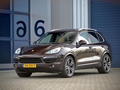Bruin Gebruikt 2014 Porsche Cayenne Sport SUV | € 20.000
