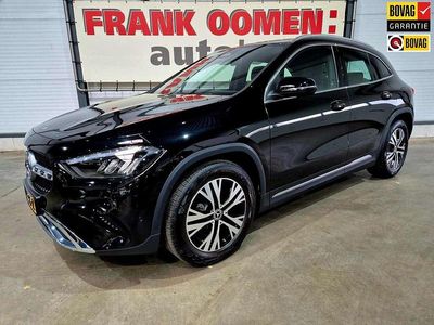Zwart Occasion 2024 Mercedes GLA200 Luxury SUV | € 43.950