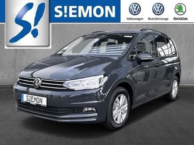 Grijs Gebruikt 2023 VW Touran Comfortline MPV | € 58.706