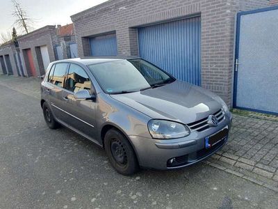 VW Golf V
