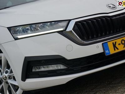 Wit Occasion 2021 Skoda Octavia Business Line Stationwagen | € 16.425 (Eerlijke prijs)