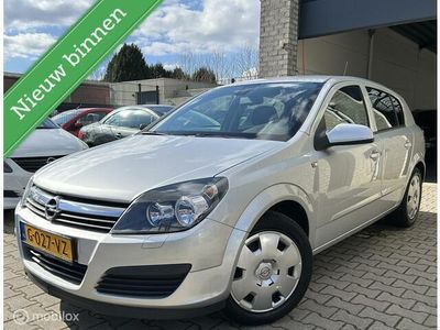 tweedehands Opel Astra 1.4 Essentia / 5DRS / Airco / N.A.P