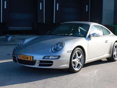 Porsche 911 Carrera