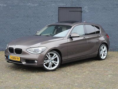Bruin Occasion 2013 BMW 118 Executive Hatchback | € 11.950 (Goede deal)
