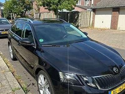 Zwart Occasion 2019 Skoda Octavia Stationwagen | € 14.500 (Eerlijke prijs)