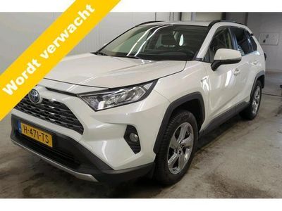 Wit, metallic lak Gebruikt 2020 Toyota RAV4 Business Edition SUV | € 27.950 (Eerlijke prijs)