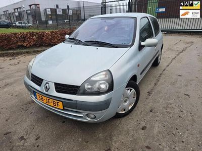 Renault Clio II