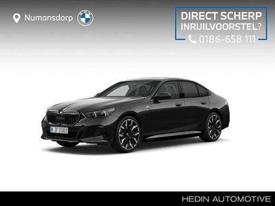 Zwart Occasion 2025 BMW 550e Sedan | € 77.895