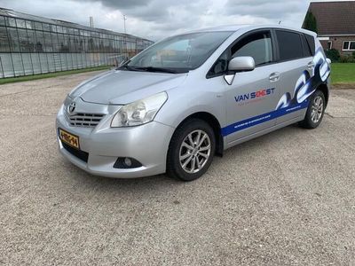 tweedehands Toyota Verso 2.0 D-4D-F Aspiration Grijs 2011 Airco Navi