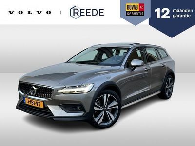 tweedehands Volvo V60 CC 2.0 B5 AWD Pro Power Seats | Driver Assist | Climate Pro | Lounge