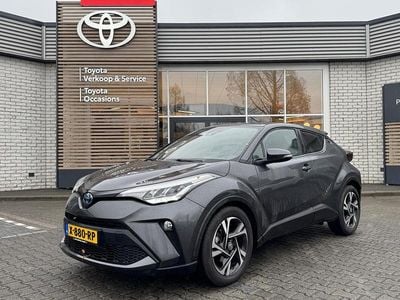 Grijs Gebruikt 2023 Toyota C-HR Style SUV | € 24.700 (Goede deal)