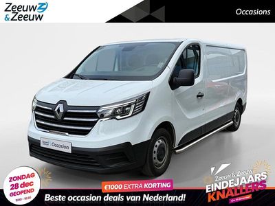 Blanc glacier 369 Gebruikt 2023 Renault Trafic MPV | € 22.935 (Goede deal)