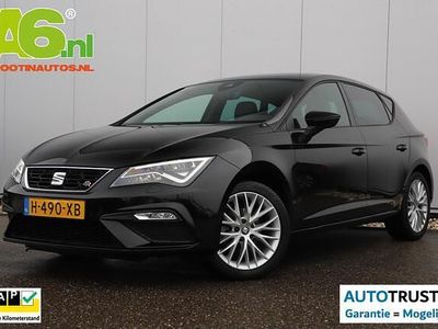 Zwart Gebruikt 2020 Seat Leon FR Hatchback | € 14.900 (Eerlijke prijs)