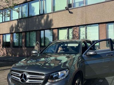 Mercedes GLC350