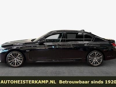 Zwart (mat) Occasion 2023 BMW 745 Executive Sedan | € 88.950