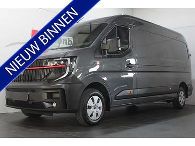 Grijs Gebruikt 2024 Renault Master Van | € 31.945 (Super prijs)