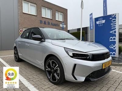 Grijs Gebruikt 2024 Opel Corsa Ultimate Hatchback | € 19.850 (Iets duurder)