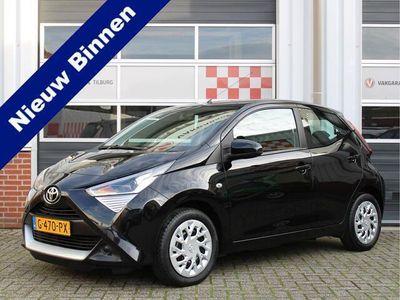 tweedehands Toyota Aygo 1.0 VVT-i X-play Limited /NAVI/Achteruitrijcamera/